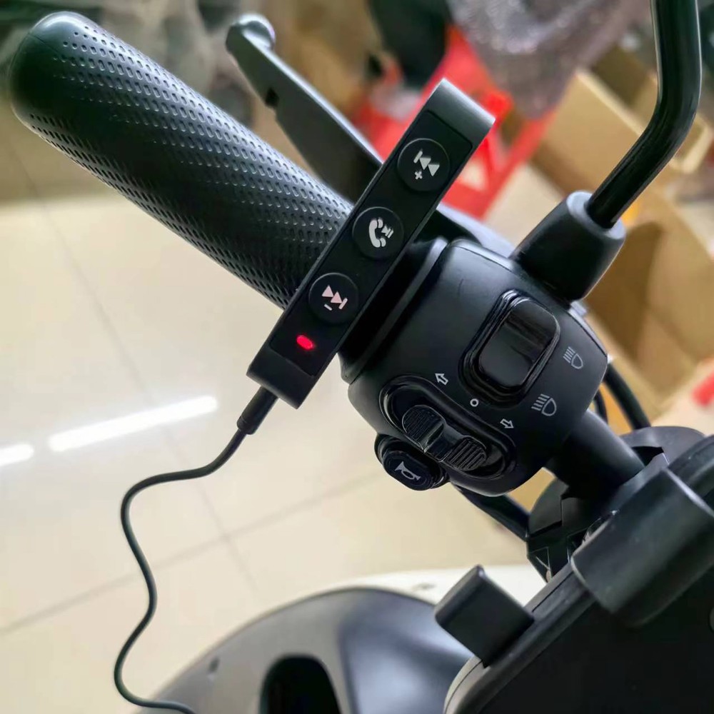 Motorcycle Helmet Headset Controller BT Wireless Remote Control Handlebar Button