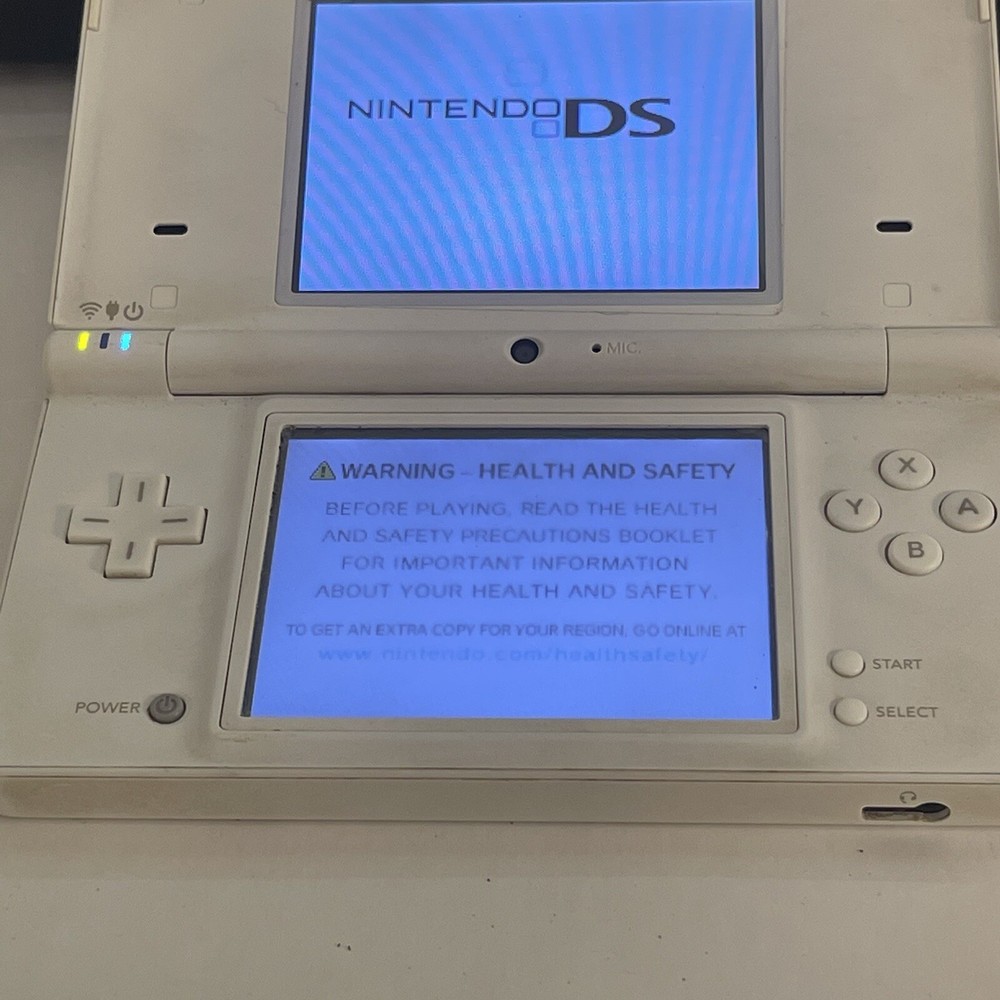 Nintendo DSi Bundle White DS System TESTED with Charger