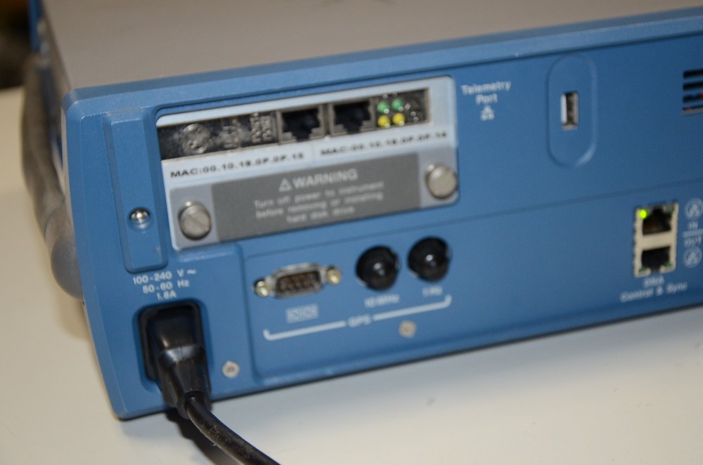 Agilent J6803A DNA Pro Distributed Network Analyzer 201 003 & J6830A Module