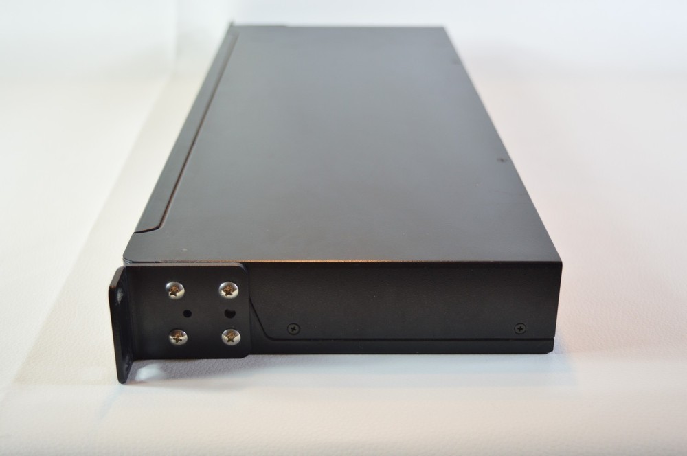 StarTech Starview SV831HD 8-Port External KVM Switch PS/2 - Pro Rack Mountable