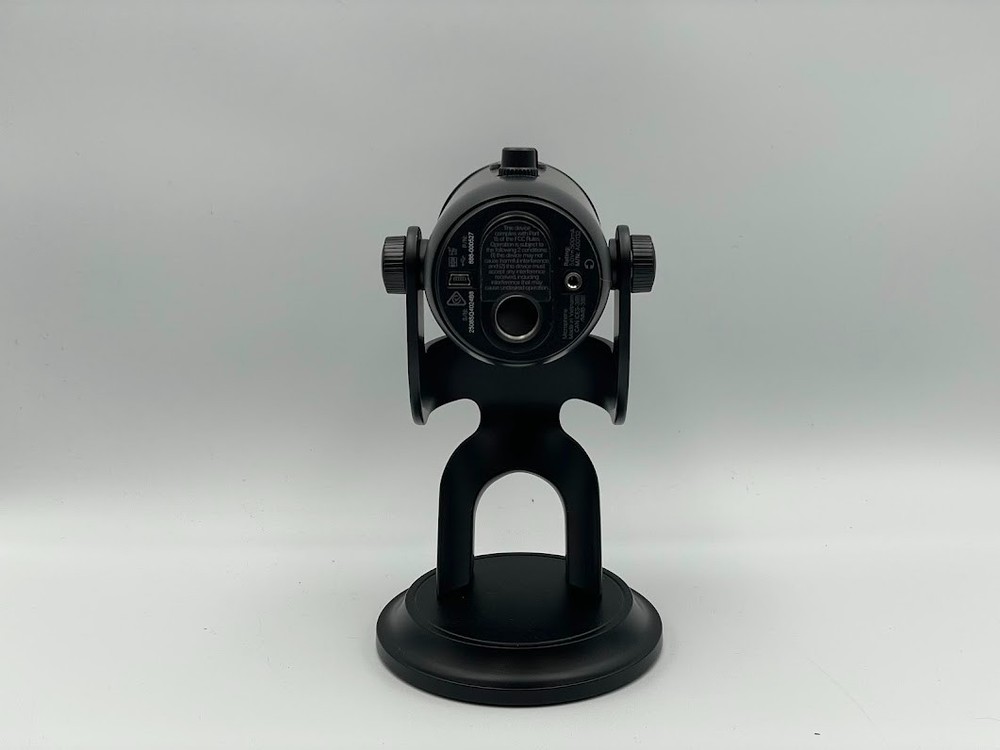 Logitech for Creators Blue Microphones Yeti USB Microphone (Blackout)
