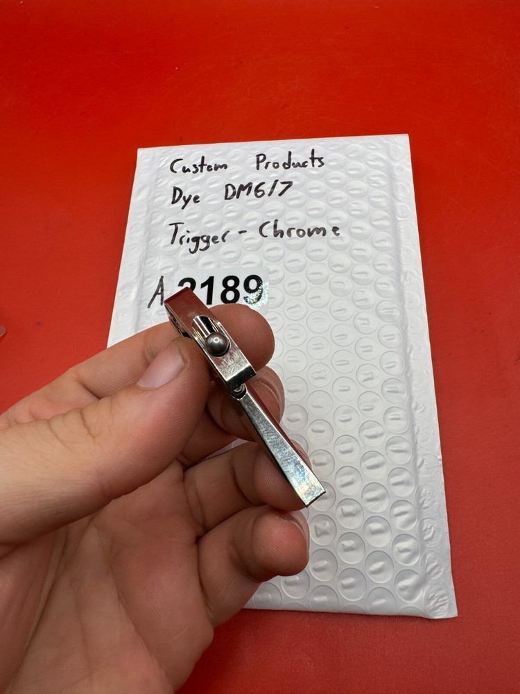 Custom products Dye DM6/7 Trigger-Chrome