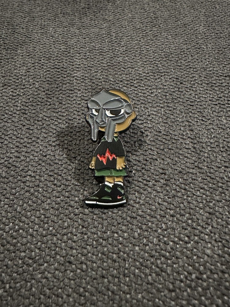 MF DOOM Pin