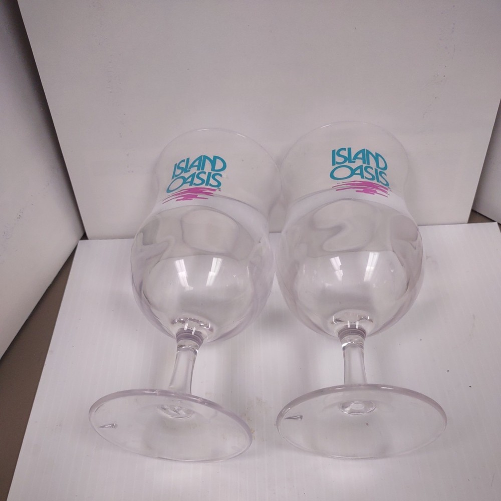 2 ISLAND OASIS 12 OZ. Drink CUPS