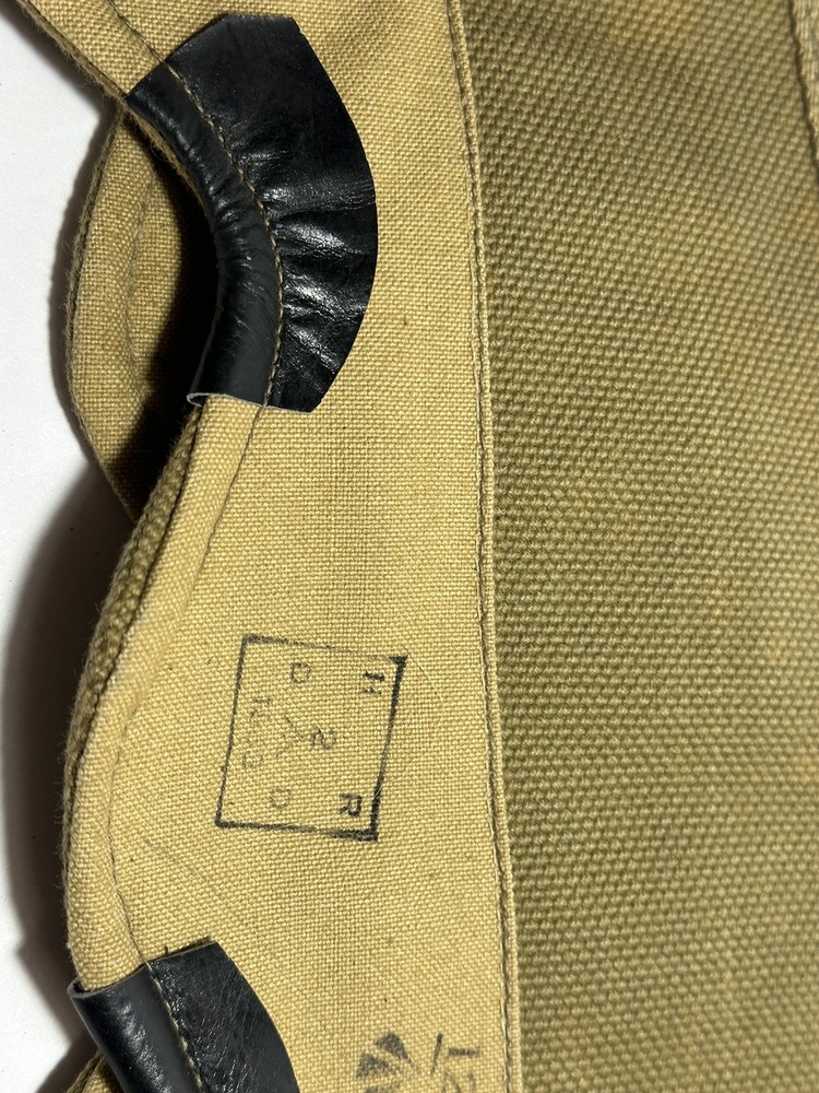 Pair Original Dated British Army Soldiers Spat / Gaiter