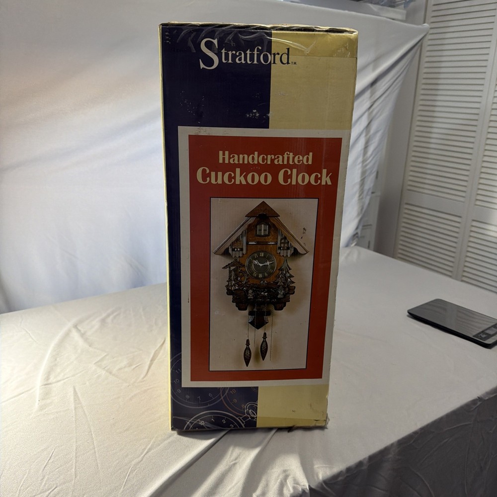 Stratford Handcrafted Cuckoo Clock NIB