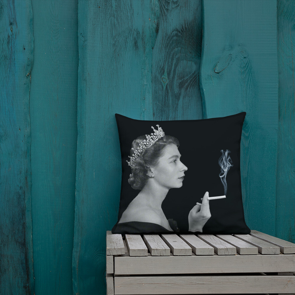 Queen Elizabeth Smoking Premium Pillow