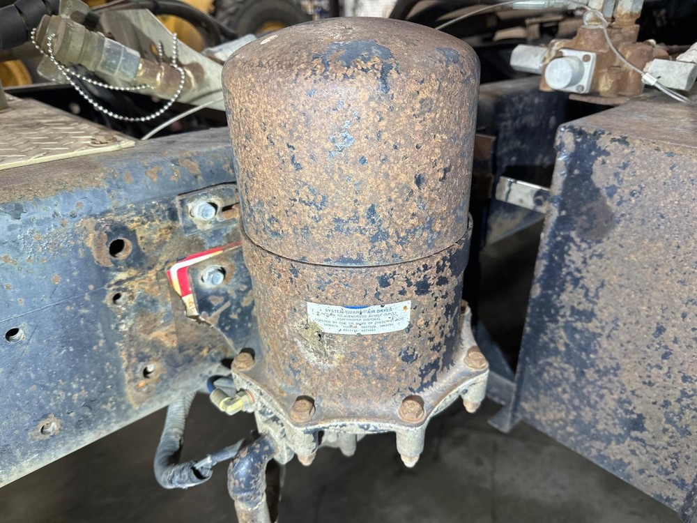 Bendix AD9 Air Dryer - Used