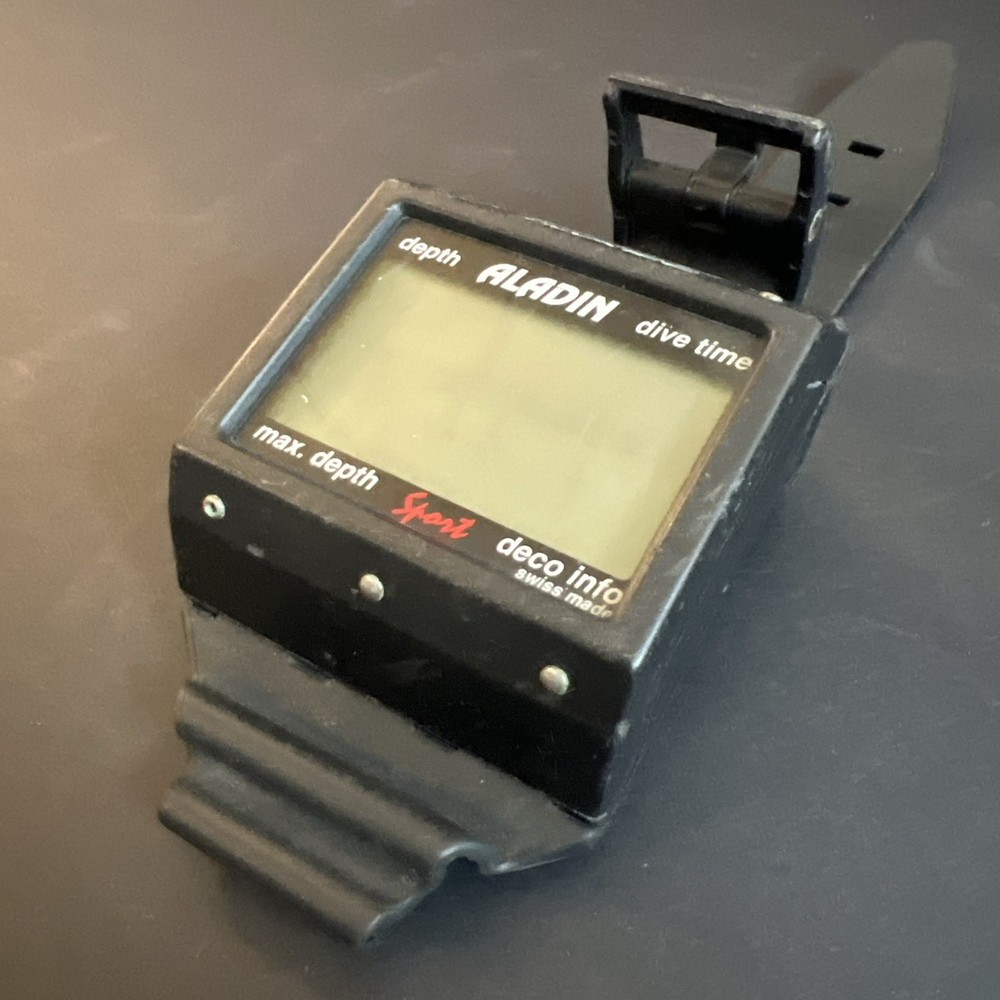 Dive Computer Uwatec Aladdin Sport BATTERY NEED REPLACEMENT