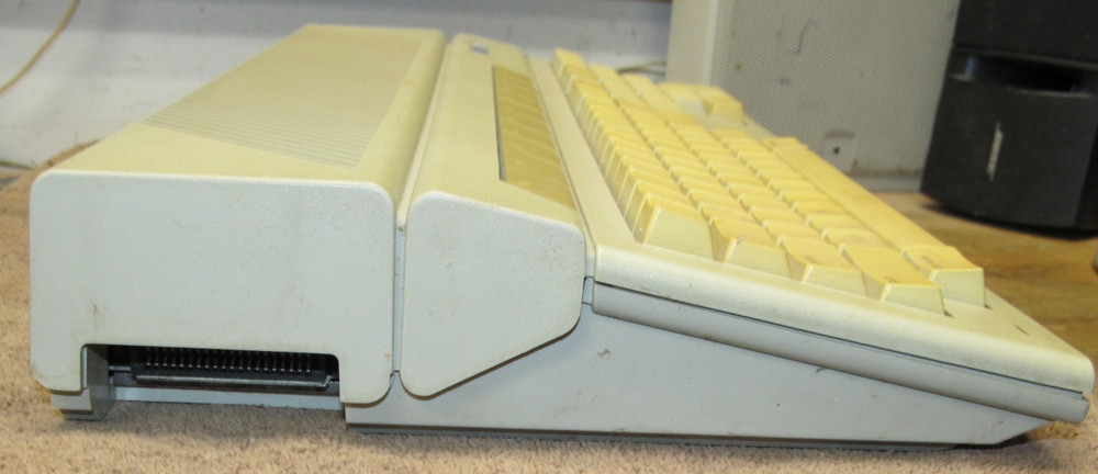 Vintage Atari 520ST Computer