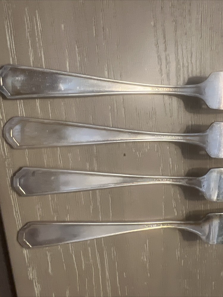 HTF Replacement (Silverplate)by INTERNATIONAL SILVER 7” Fork Avon X4