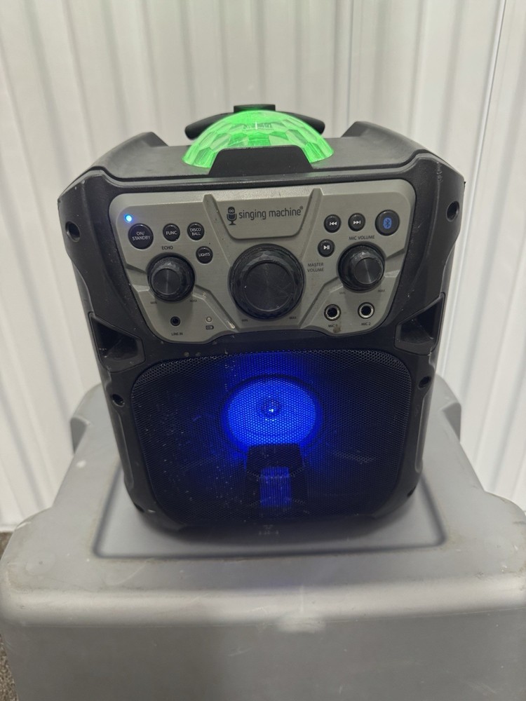 SINGING MAchine disco led  KARAOKE SYSTEM  BLUETOOTH Untested SKU:C