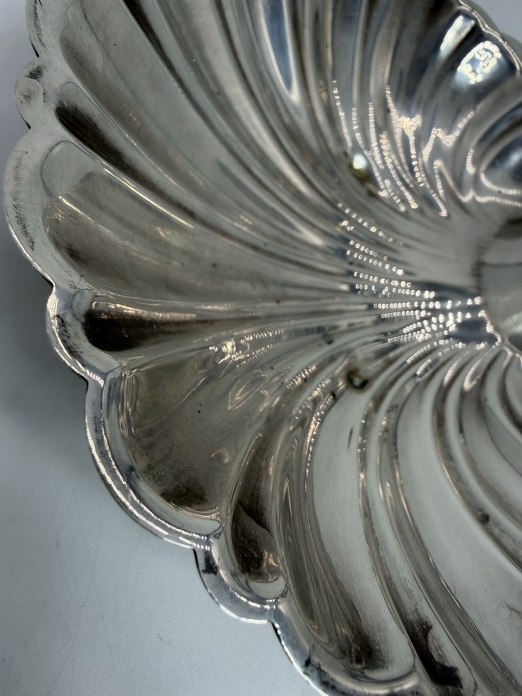 Vtg Crescent Silver Co Plated Double Clam Shell Serving Dish Trinket Tray Footed