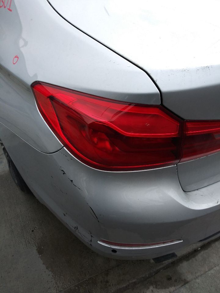 2019 BMW 530I MAIN 10.25 " DISPLAY SCREEN BLACK ID 8715339