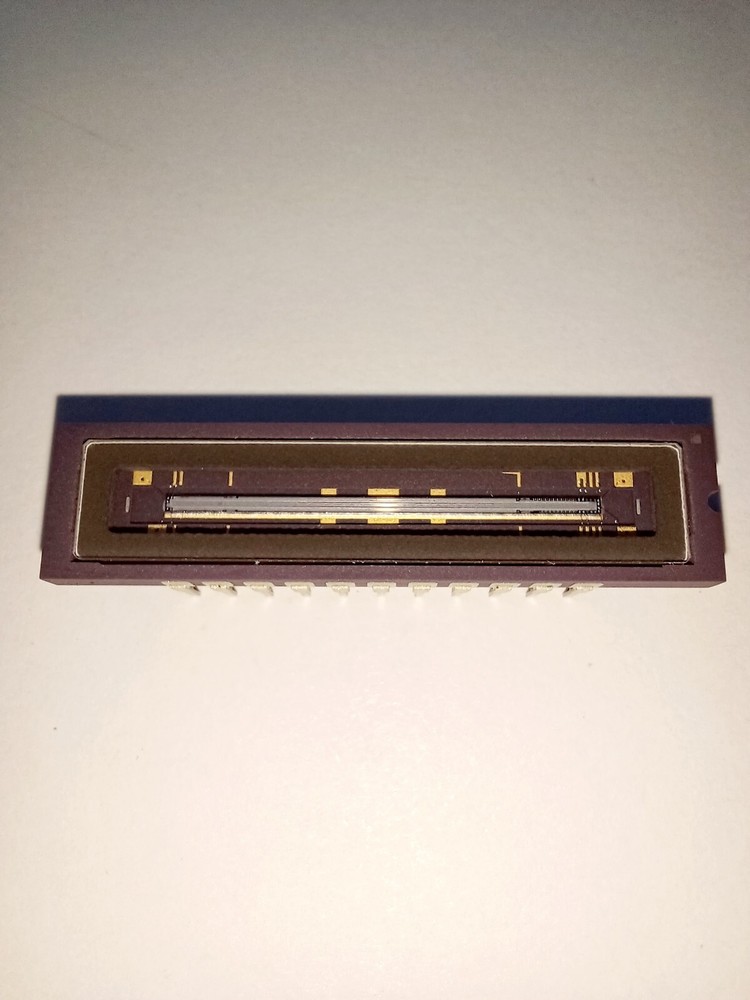 Toshiba TCD101AC Spectrometer Detector Sensor CCD Linear IC CHIP RARE Ceramic