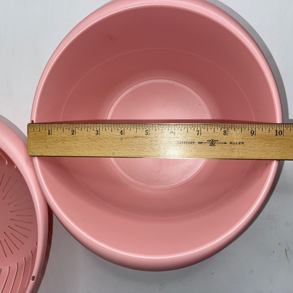 Pink Plastic Colander and Bowl Set