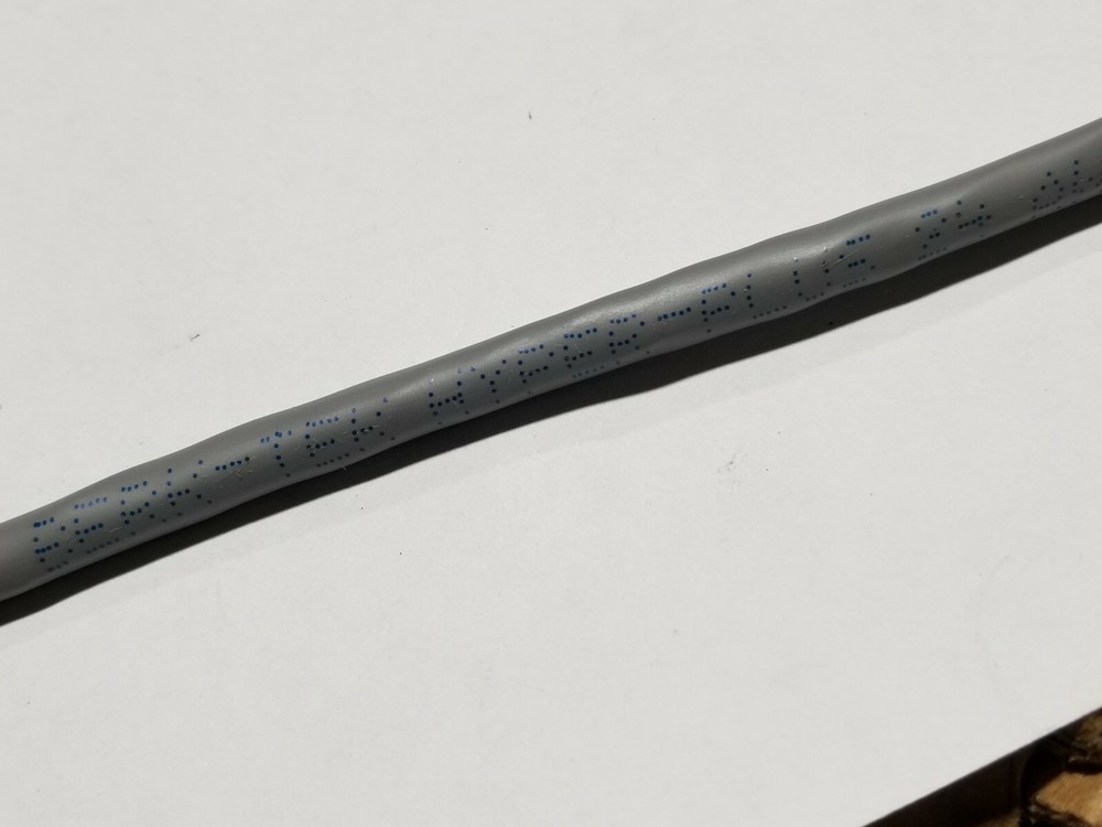 Berk-Tek 24/4P HyperPlus Cat5E Riser U/UTP Network Cable Gray /100ft