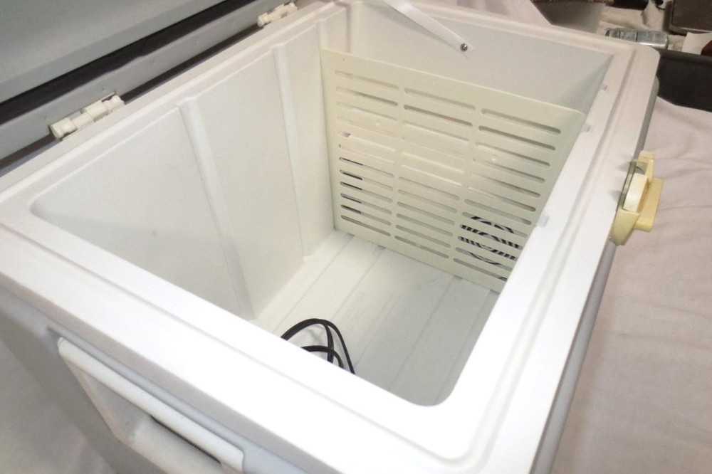 Igloo Kool Mate 32 Cooler/Warmer Used & Tested