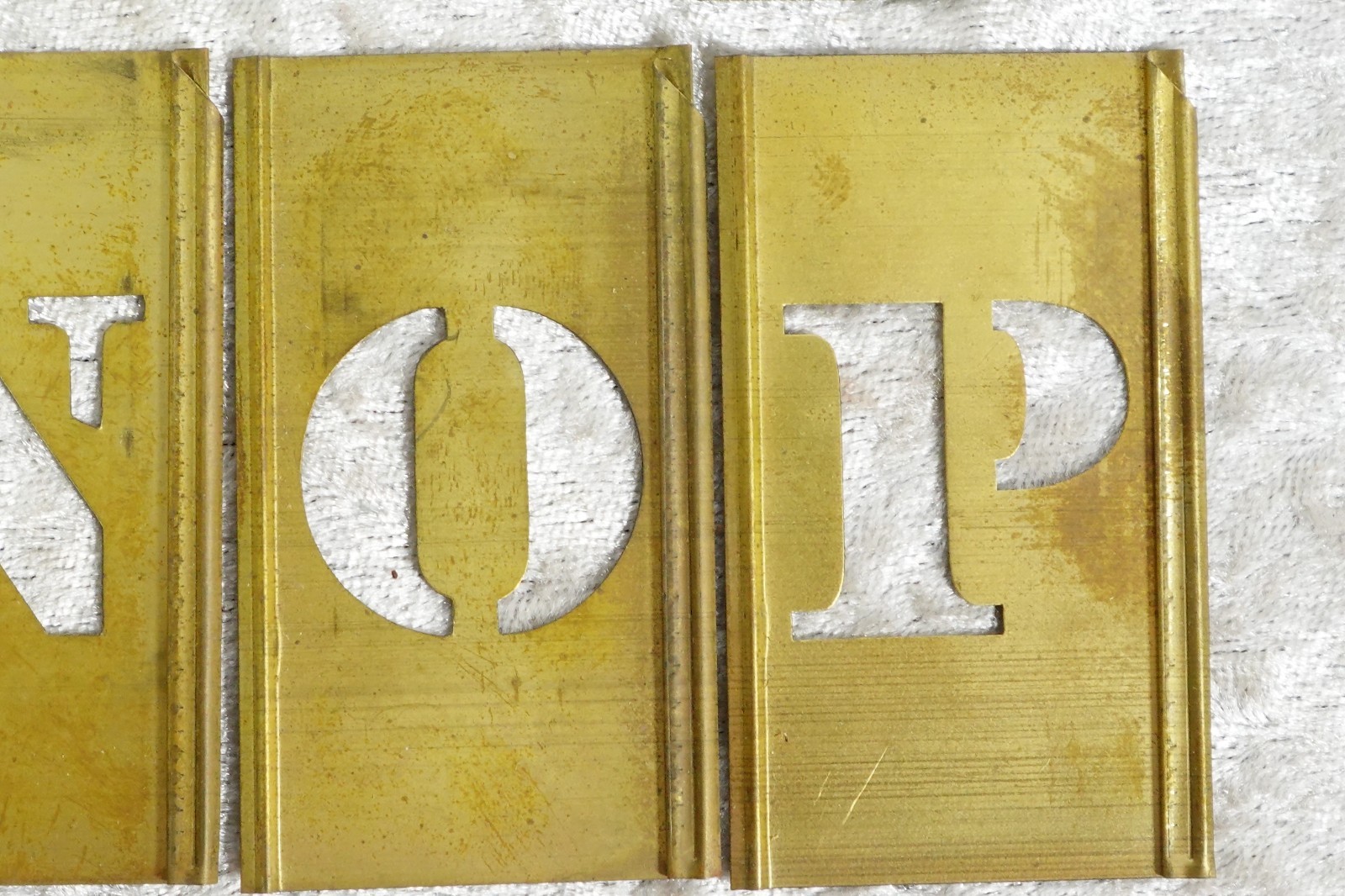 Reese's Brass Interlocking Adjustable Stencils 1" A-Z Letters Spacers & Symbols