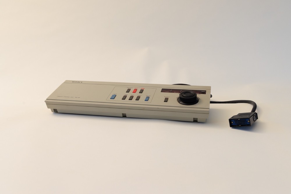 Sony Remote Control Unit RM-580 Remote Control/Control Unit As-Is