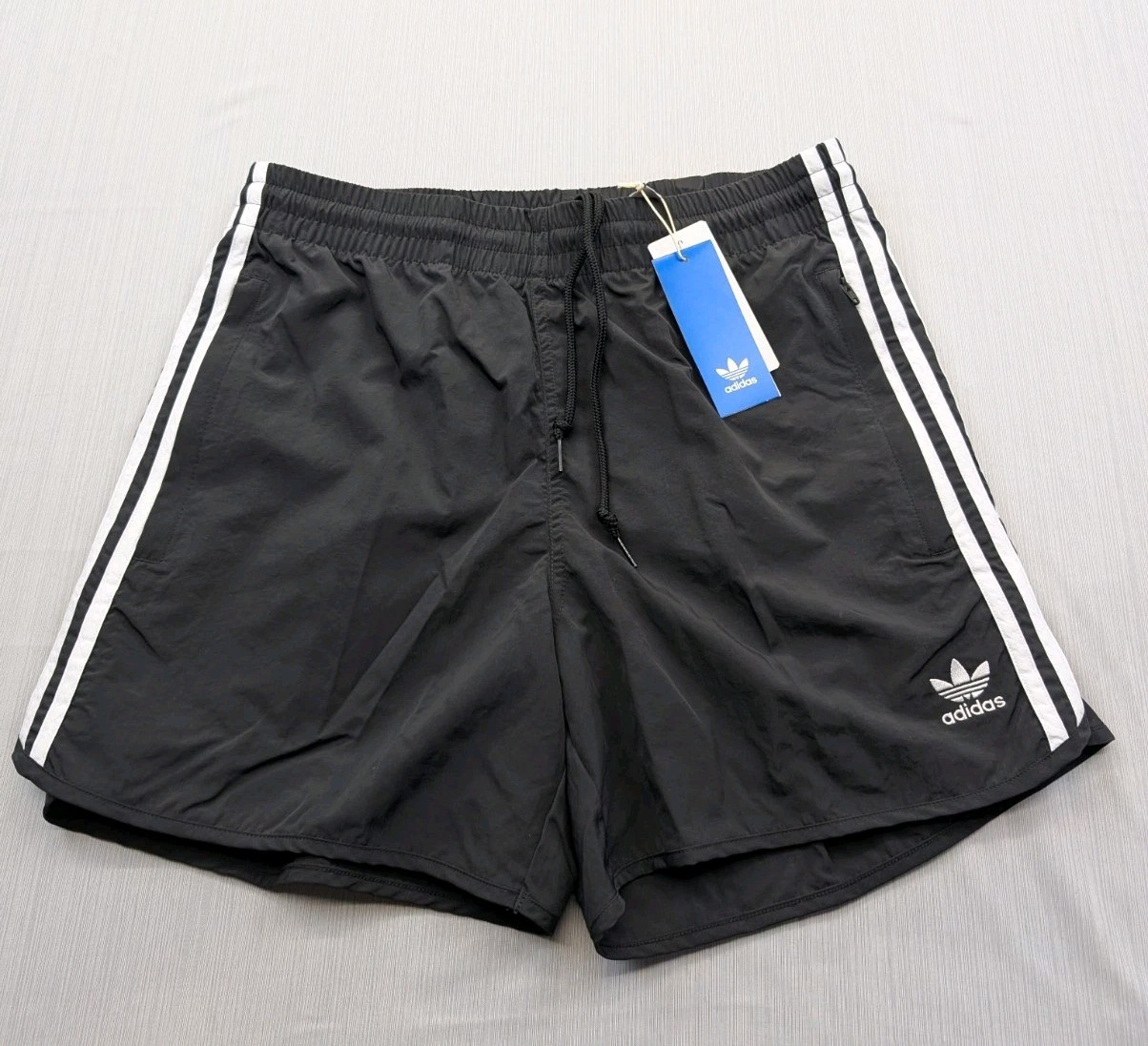 New Mens Adidas Originals Shorts Sprinter 5” Sz Medium Classic Retro Black
