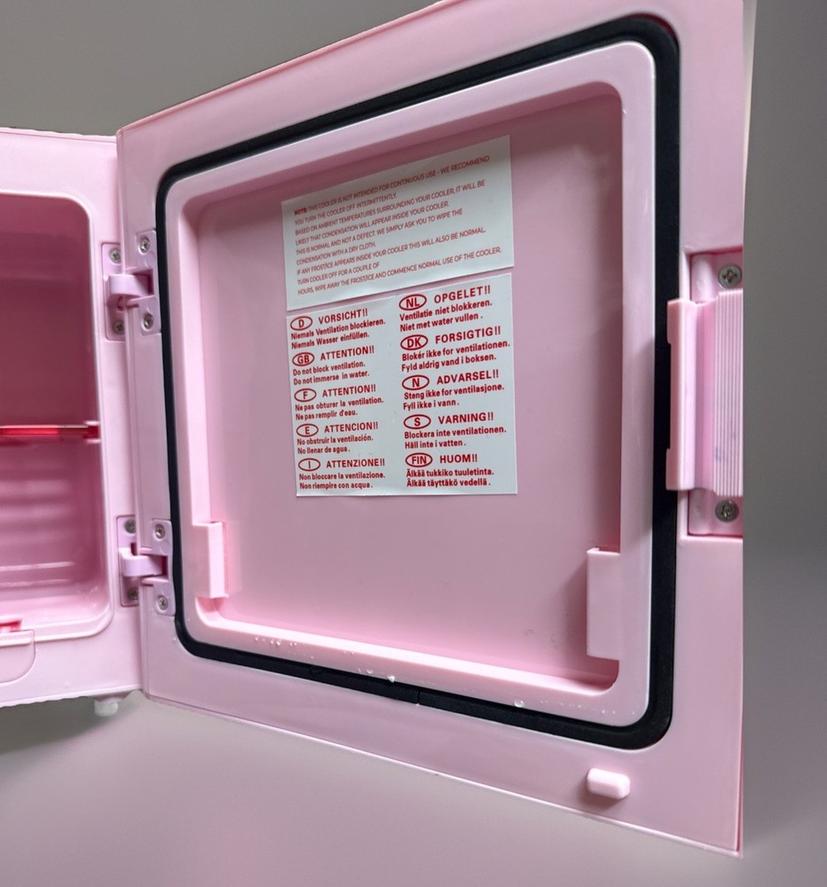 Hello Kitty Mini Fridge Pink - No Shelf