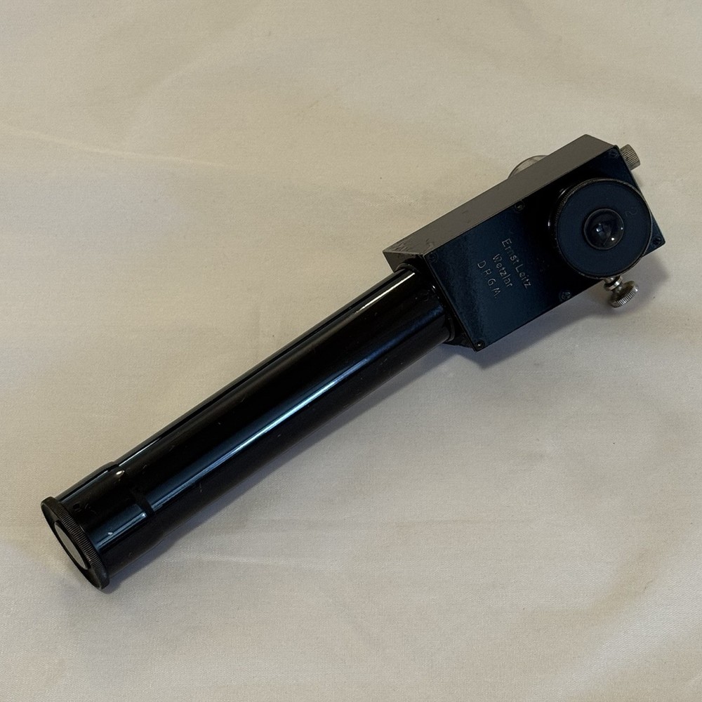 Leitz Wetzlar Germany DRGM Double Discussion Tube Microscope Eyepiece & Pointer