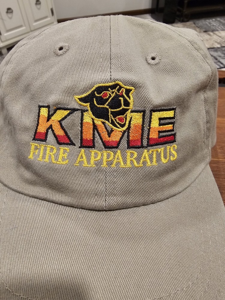 KME Fire Apparatus Hat Cap Fire & Rescue (¥)