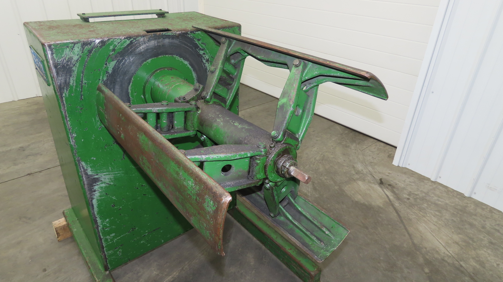 Regal 3000-12SRNP Coil Stock Uncoiler 3000lbs 12" ID 24" W No Motor Decoiler