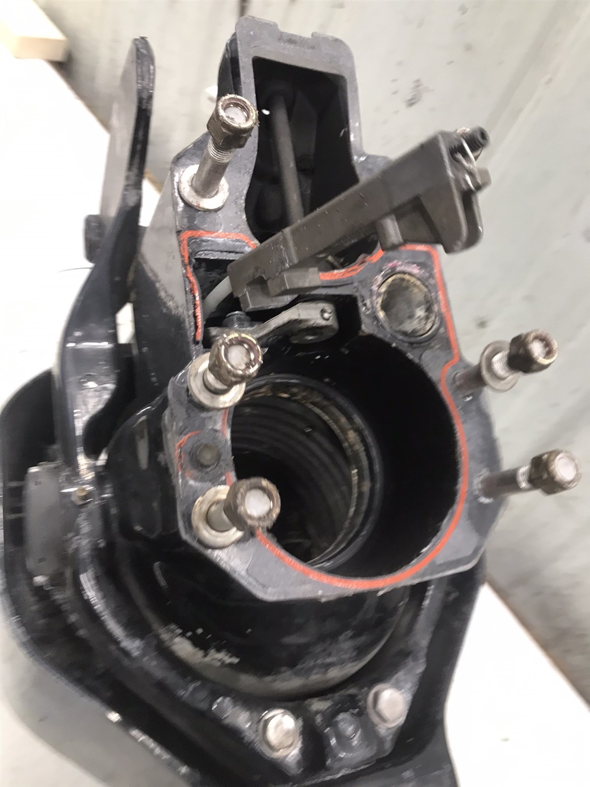 Mercury marine MerCruiser Alpha 1 Gen 2 out drive outdrive mount gimbal housing