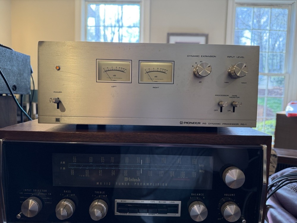 PIONEER RG-1 DYNAMIC PROCESSOR . 9-10 looks. 10-10 sound and functionality