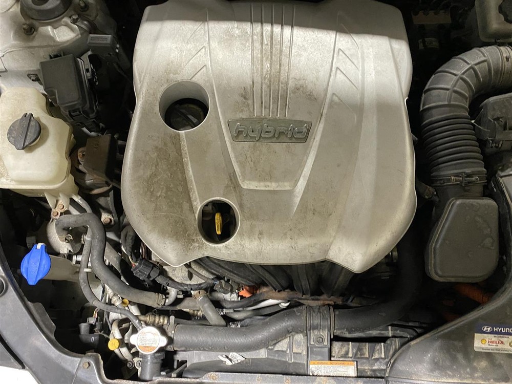 Used A/C Selector Switch fits: 2011 Hyundai Sonata w/navigation automatic temper