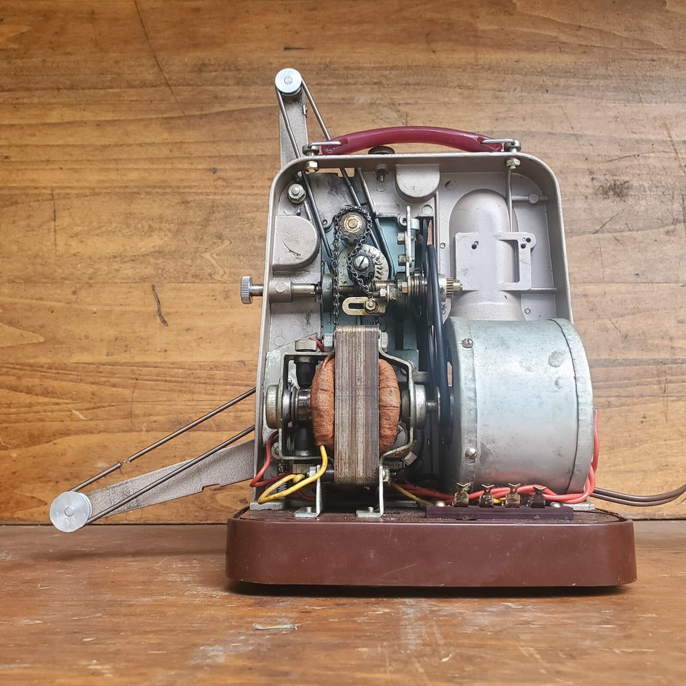 Cinekon-8 Synchro Type Variable Speed 8mm Projector