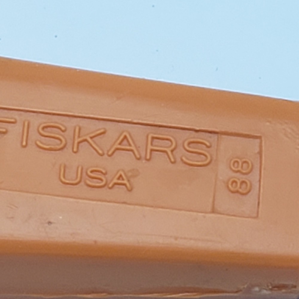 Fiskars Stainless Pinking Shears Fabric Scissors 9" 5" Blade Zig Zag