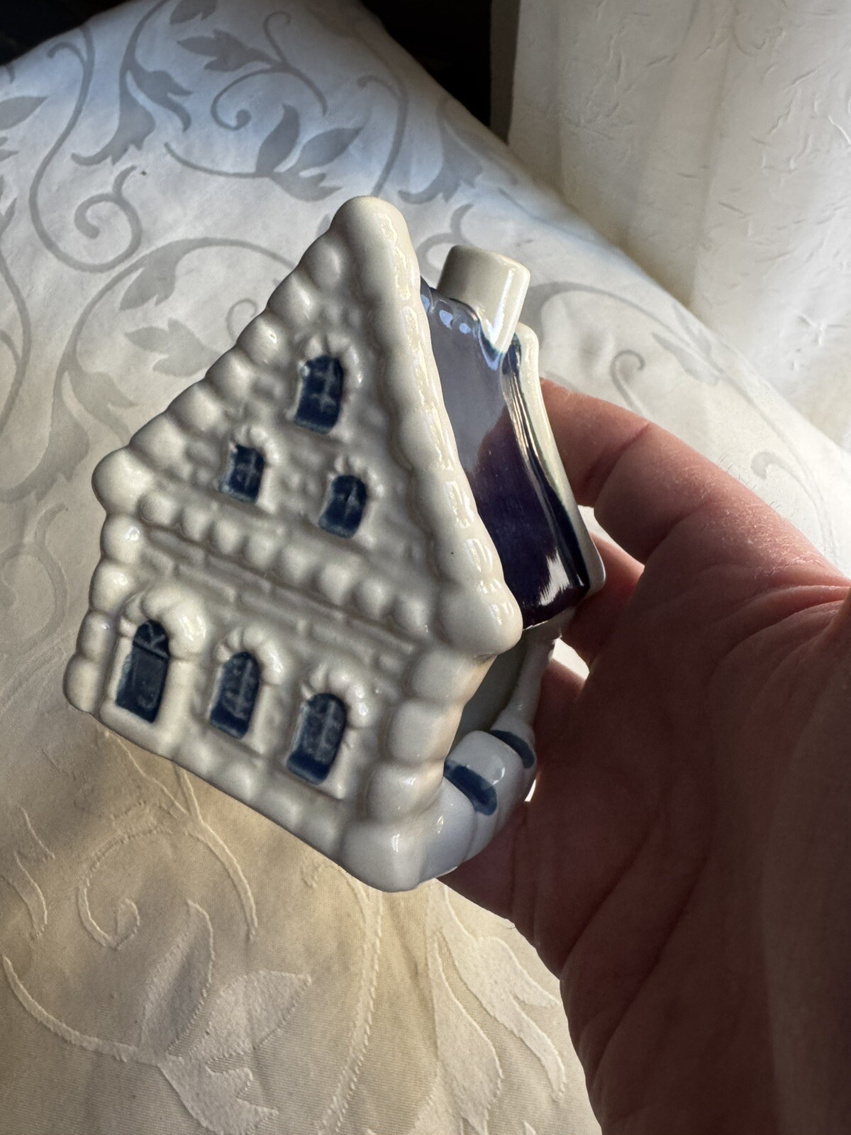 1939 Blauw Delfts Pottery House Ashtray Smoking Chimney (i2)