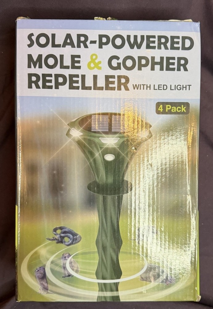 Solar Powered Mike & Gopher Repeller With led Light