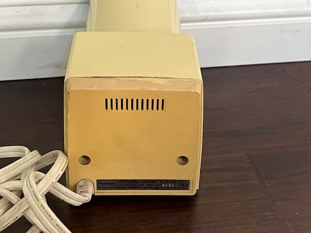 Panasonic KP-22A Electric Pencil Sharpener Cream