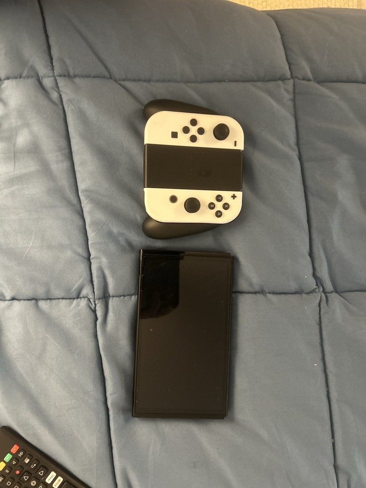 Nintendo Switch OLED with pokemon z-a