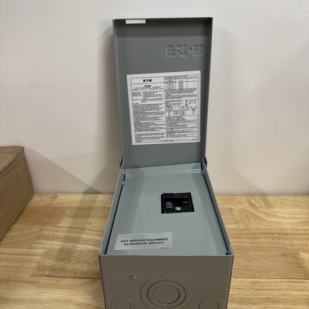 EATON Outdoor Non-Automatic Switch,125A