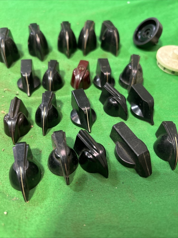 Vintage Bakelite 20 Chicken Head Pointer Electrical Equipment Radio Amp Knobs