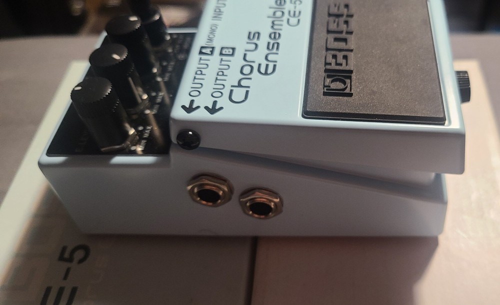 BOSS CE-5 Chorus Ensemble