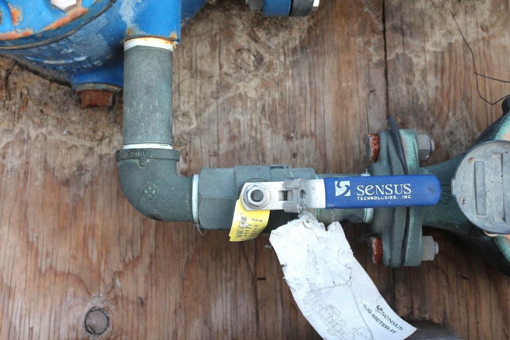 SENSUS Metering System 4" Fireline w/ 1.5" SR Fire Main Pipeline Strainer