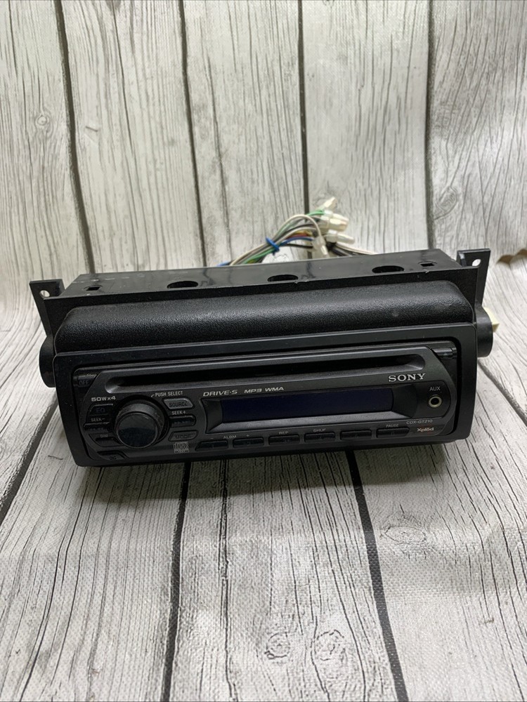 Sony CDX-GT210 Car Stereo Xplod Untested