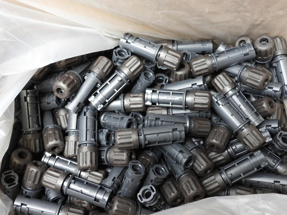 400pcs Female MC4 Solar Panel Cable Connectors