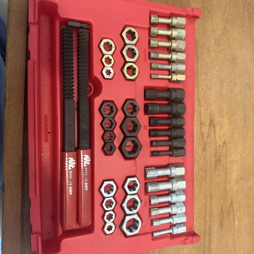 Mac Tools 48-Piece Thread Restoring Set  TRCOMBO-48 Complete Looks New