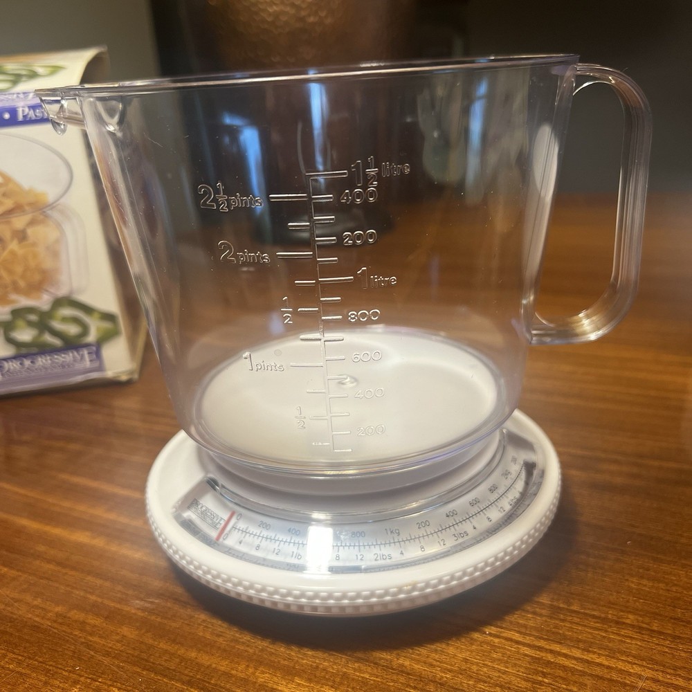 Kitchen Scale W/ Box | 3PC. Adjustable By Progressive Good Condition