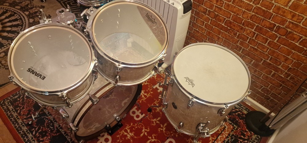 Gretsch Renown Drum Kit 18" kick drum