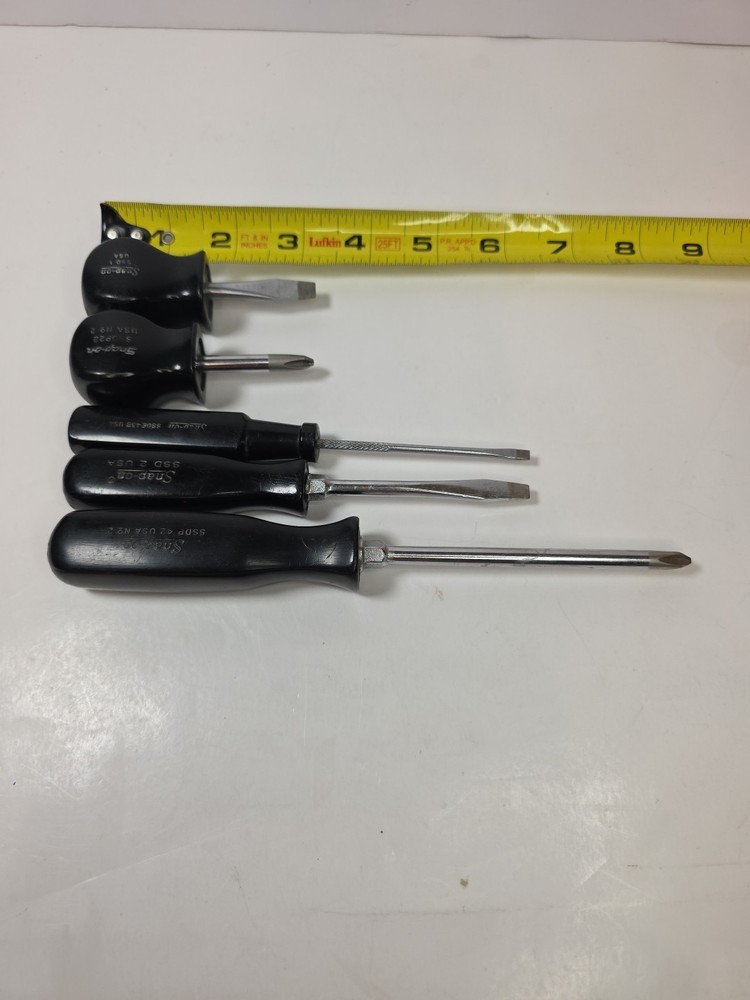 SNAP-ON TOOL 5 pc. SCREWDRIVER SET, Flat and Phillips Black Handle Screwdrivers