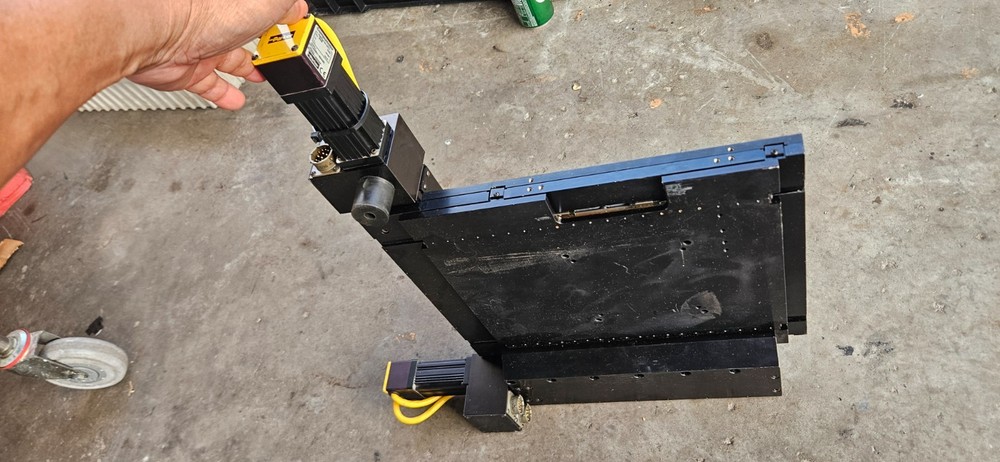 Parker Daedal XY TABLE