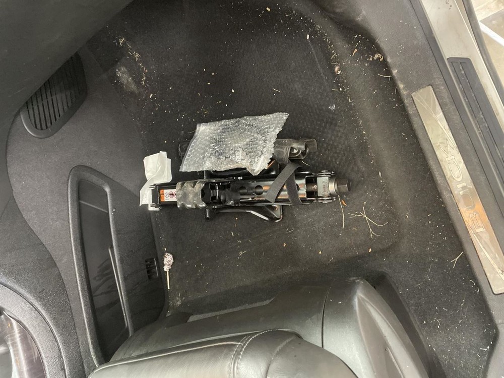 Fuse Box Engine Without Tow Package Fits 15-17 ENCLAVE 1014536